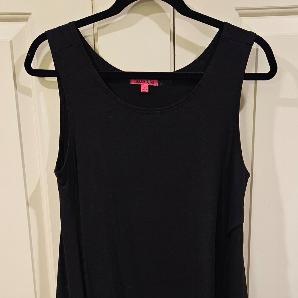 Max & Rina women's black sleeveless tunic